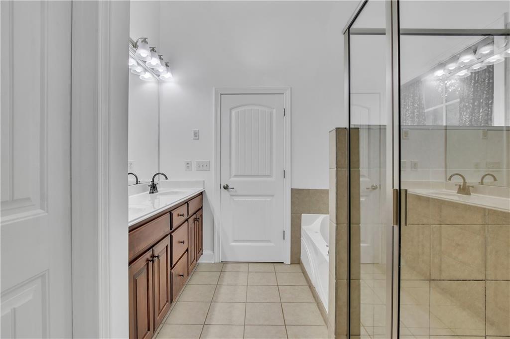 1302 Sleepy Hollow Road