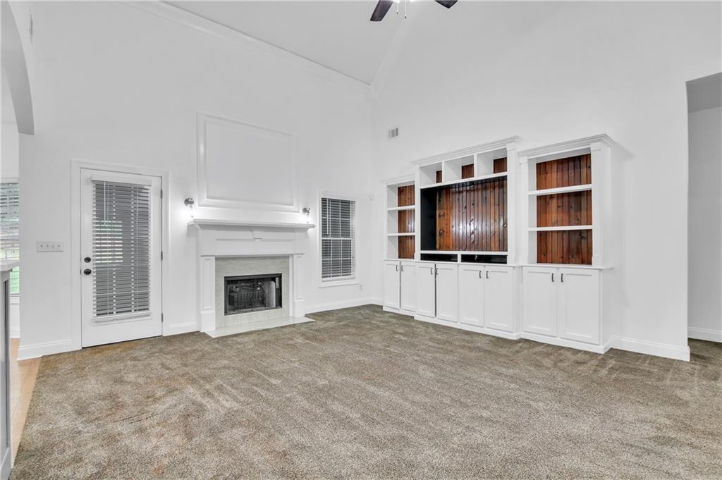 1302 Sleepy Hollow Road