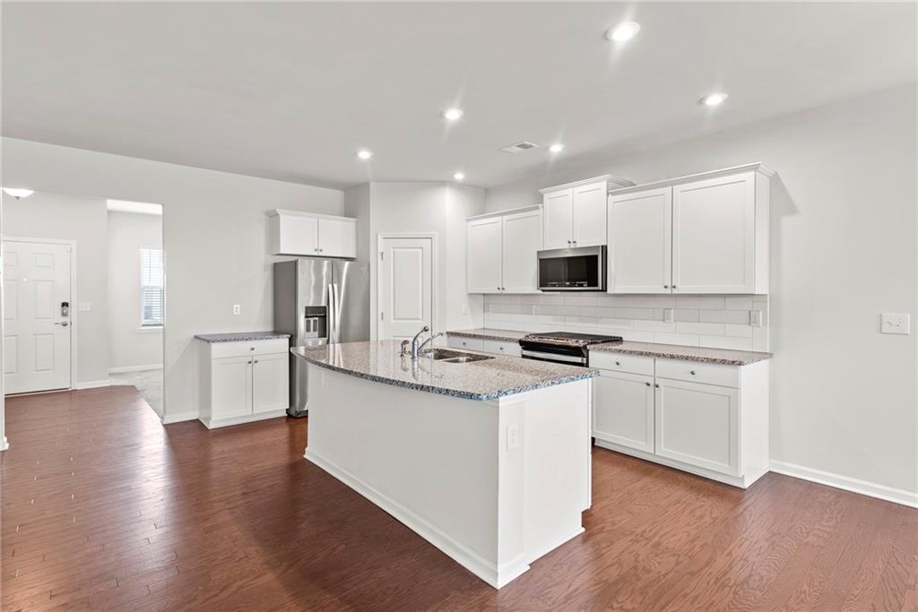 521 Mariposa Lane