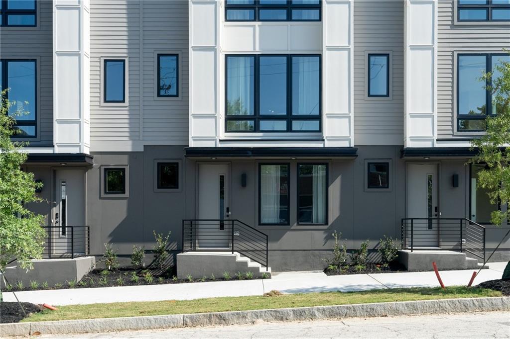 1160 Ormewood Avenue Unit 2