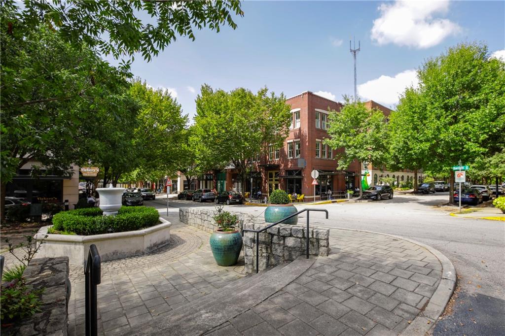 925 Garrett Street SE Unit 213