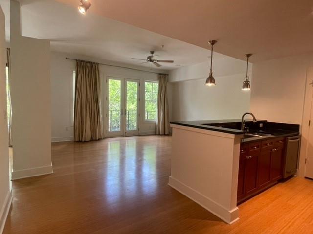 925 Garrett Street SE Unit 213