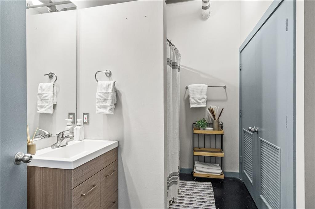 878 Peachtree Street NE Unit 423