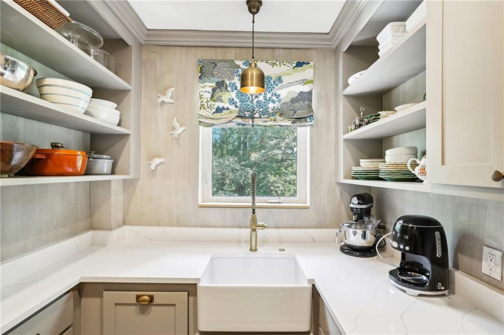32 28th Street NW Unit 304