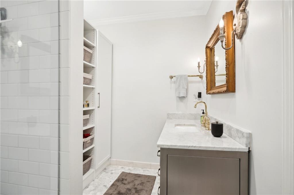 32 28th Street NW Unit 304