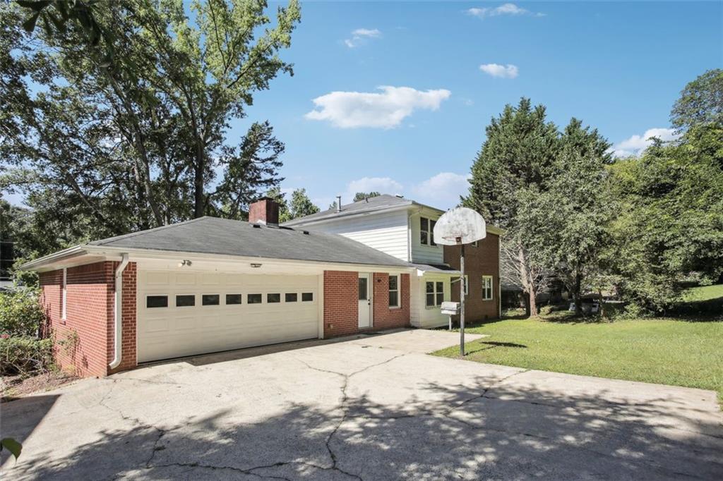 4248 AUTUMN WOODS Court