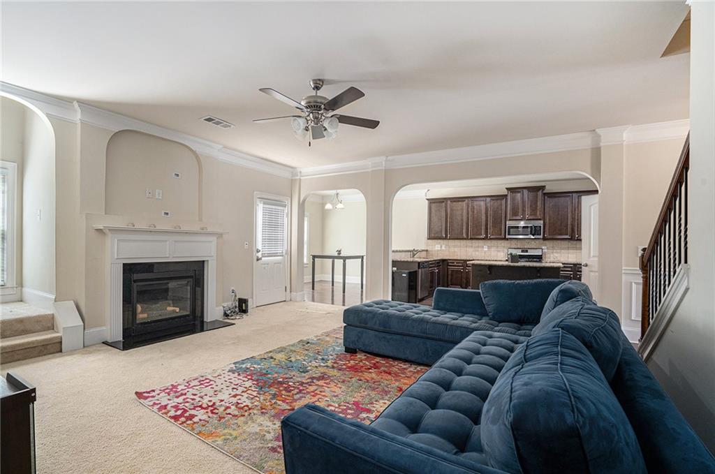 4051 Dinmont Chase