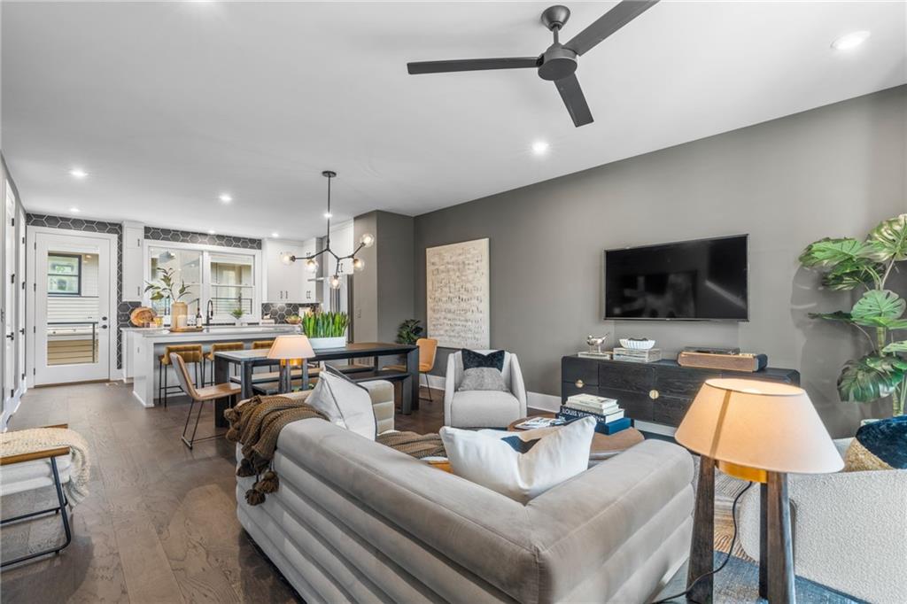1160 Ormewood Avenue Unit 9