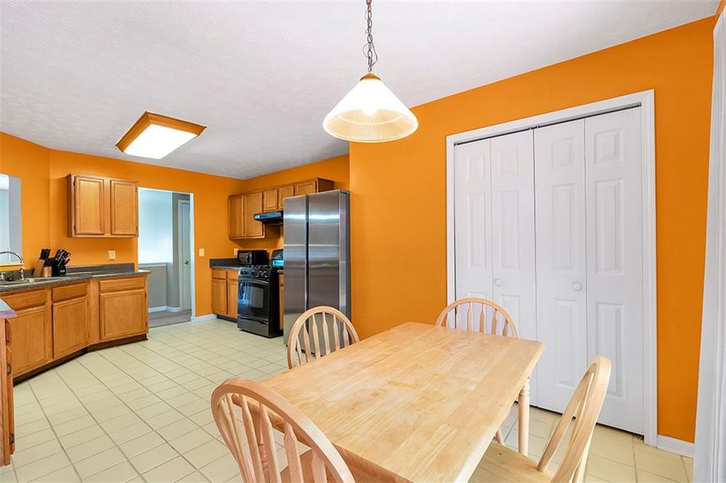 3648 Nature Walk Trail SW