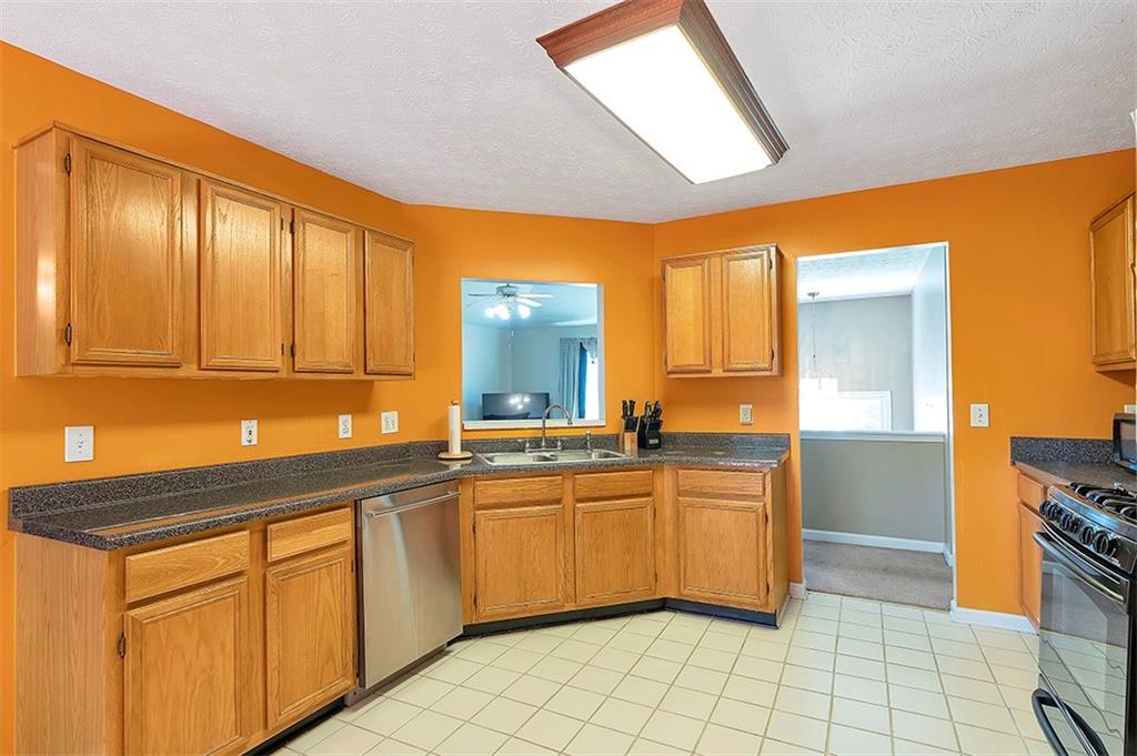 3648 Nature Walk Trail SW