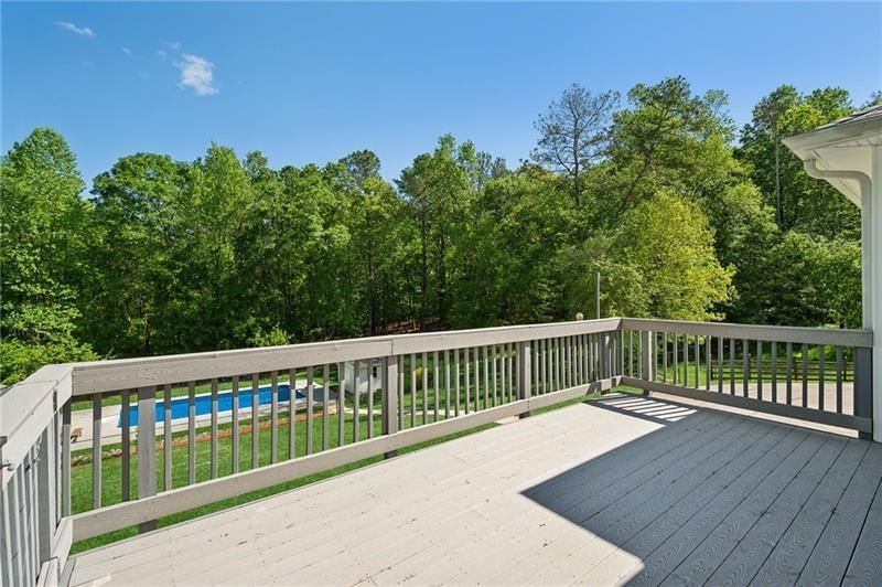 216 Scenic Drive
