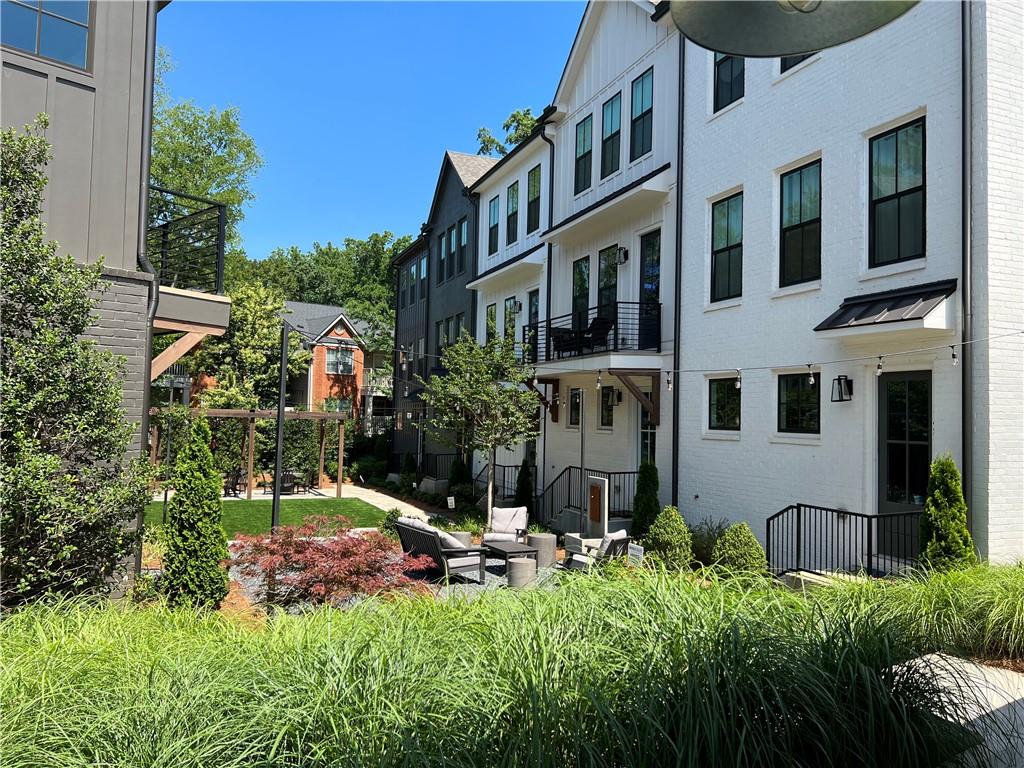 172 Chestnut Circle