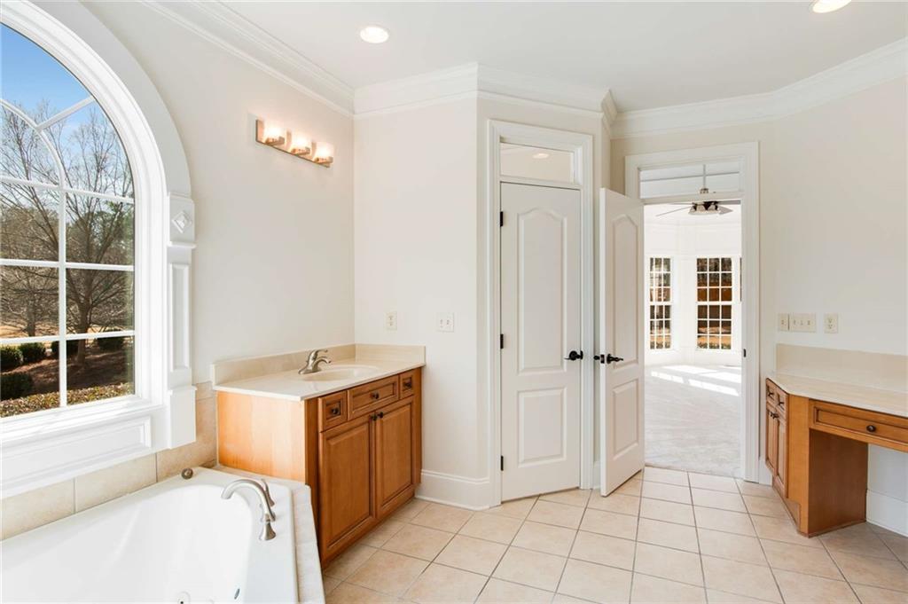 3532 Ms Bettys Place