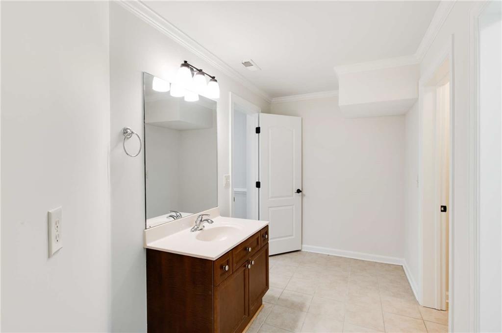 3532 Ms Bettys Place