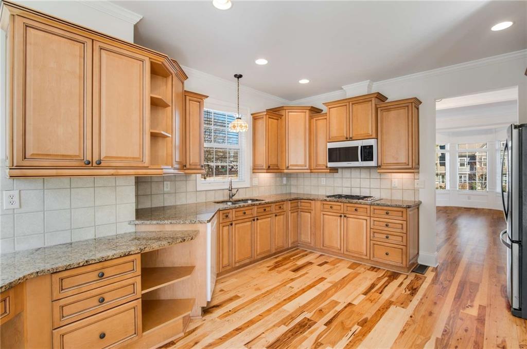 3532 Ms Bettys Place