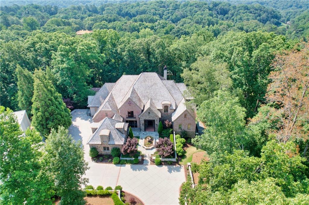 471 Tam Oshanter Drive SE