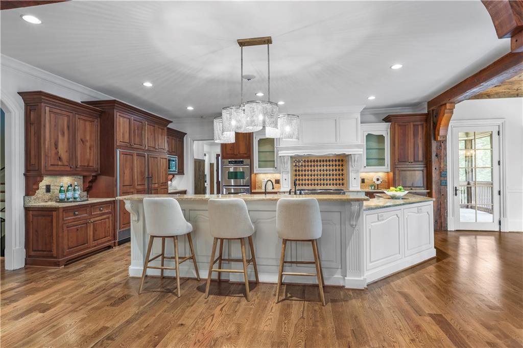 471 Tam Oshanter Drive SE