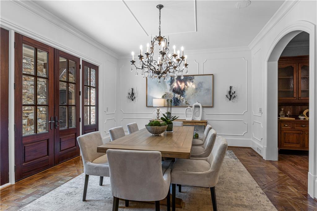 471 Tam Oshanter Drive SE