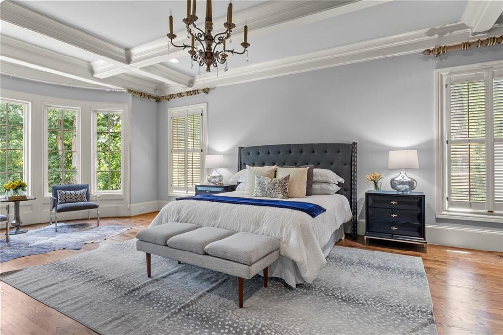 471 Tam Oshanter Drive SE