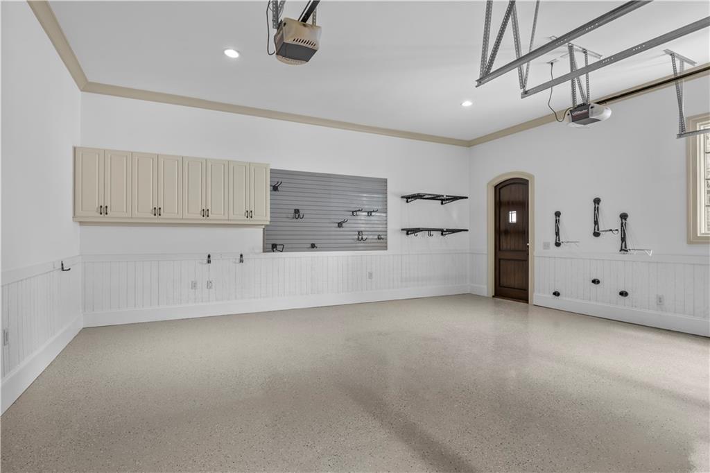 471 Tam Oshanter Drive SE