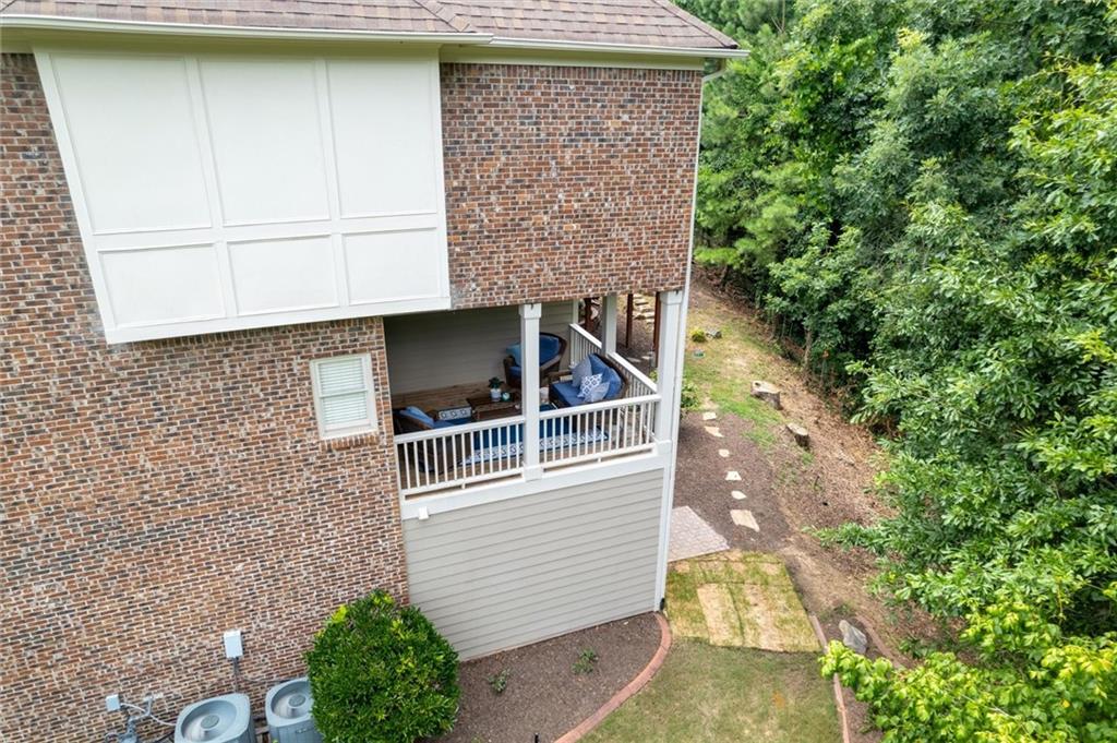 4020 Oak Laurel Way