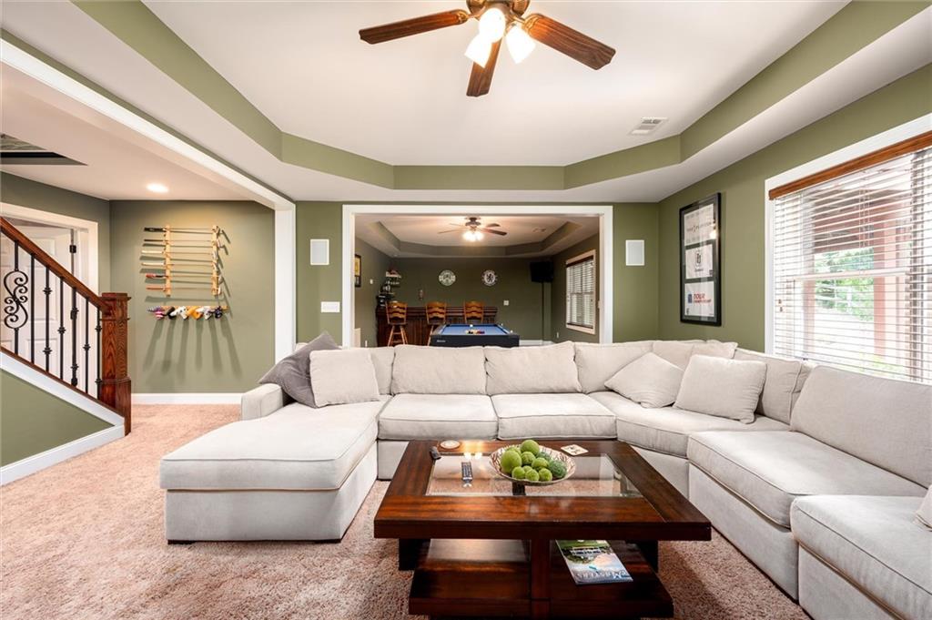 4020 Oak Laurel Way