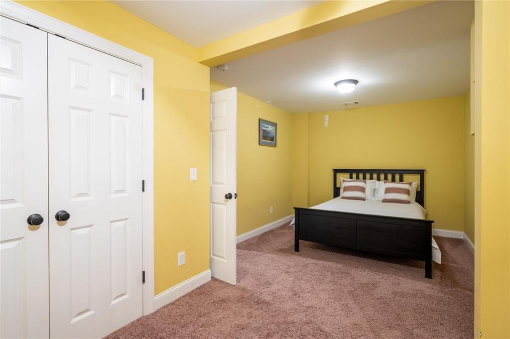 4020 Oak Laurel Way