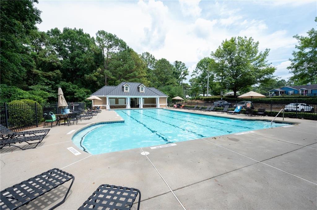 4020 Oak Laurel Way