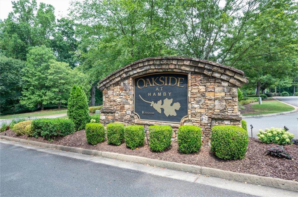 4020 Oak Laurel Way