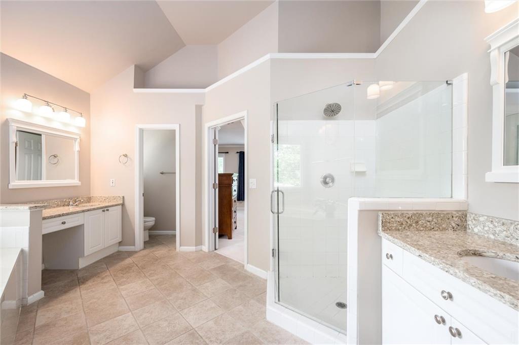 4020 Oak Laurel Way