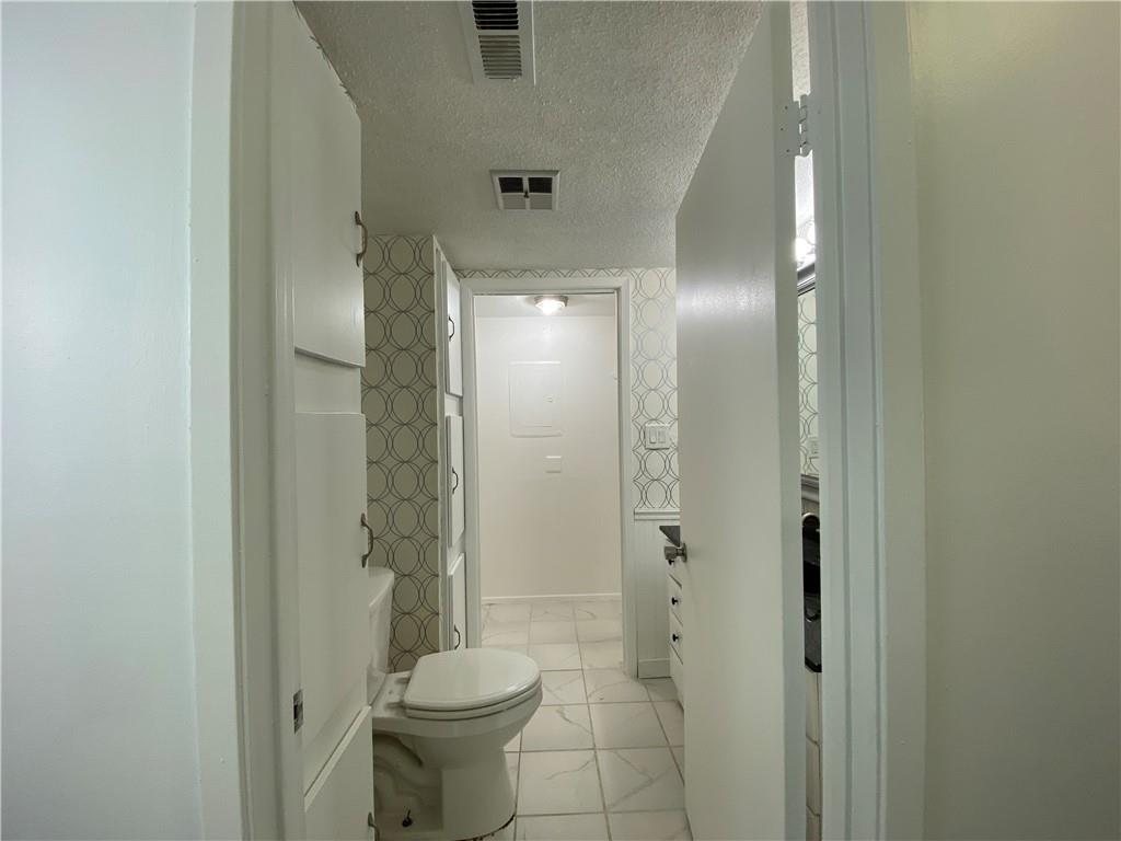 618 Garden Walk Drive