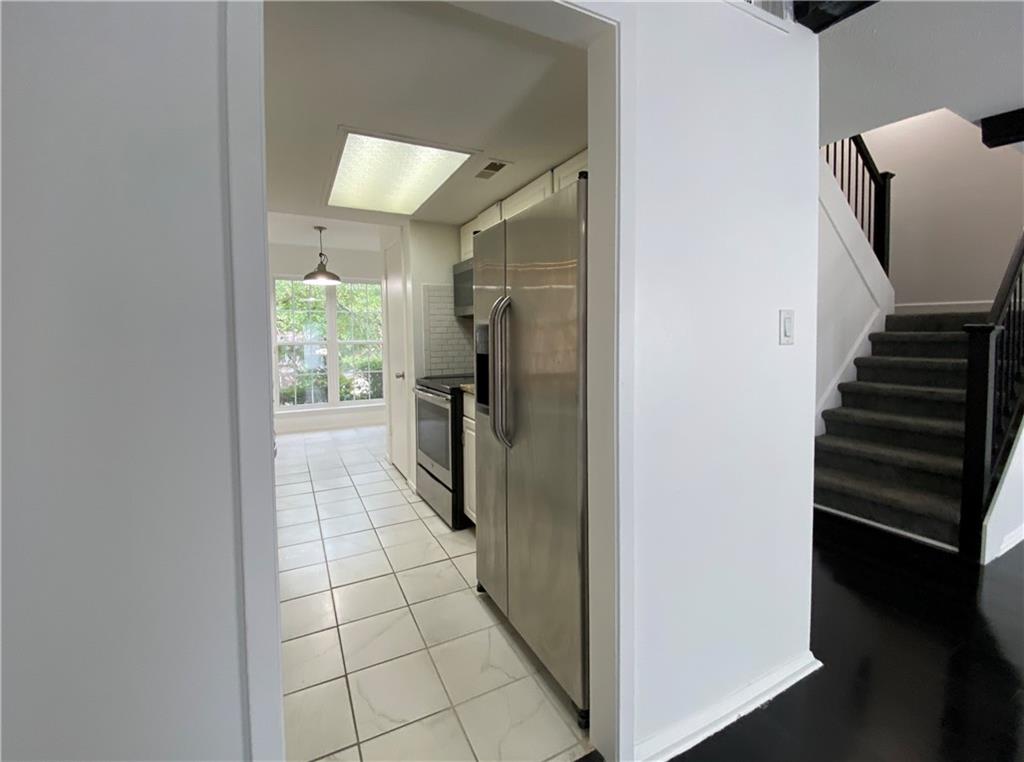 618 Garden Walk Drive