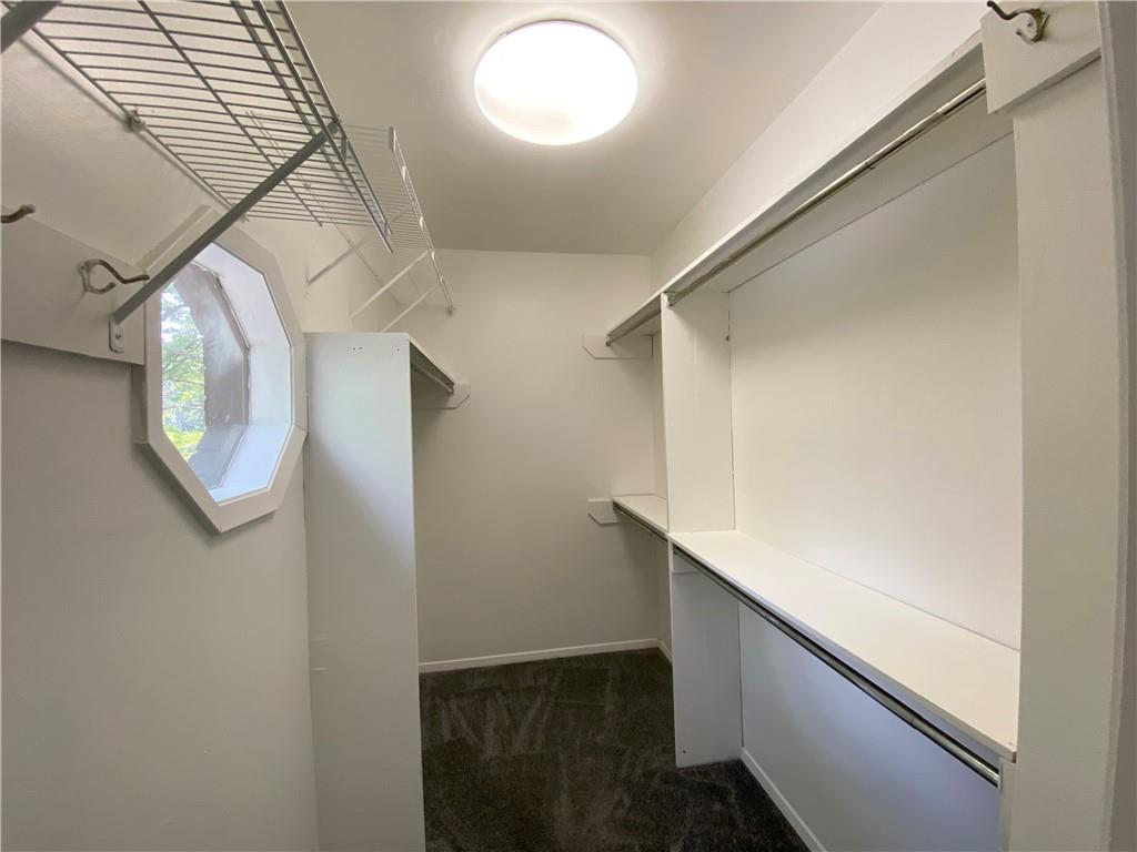 618 Garden Walk Drive