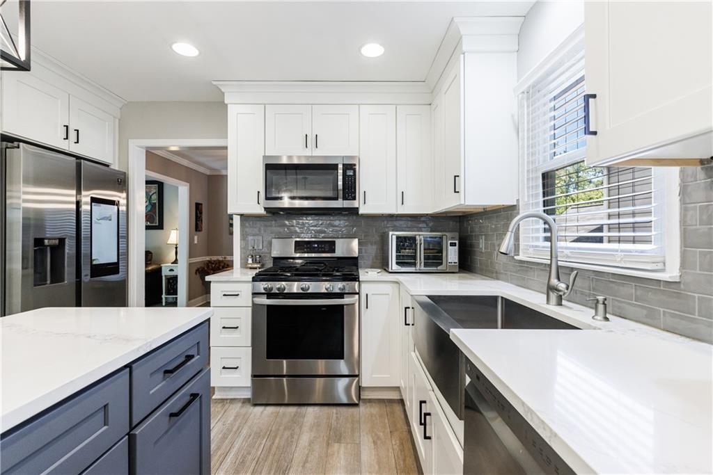 135 River Terrace Court