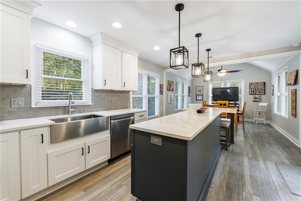 135 River Terrace Court
