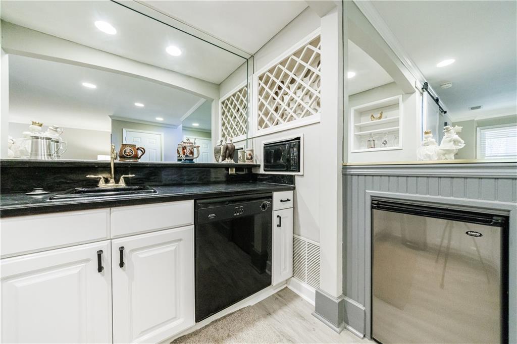 135 River Terrace Court