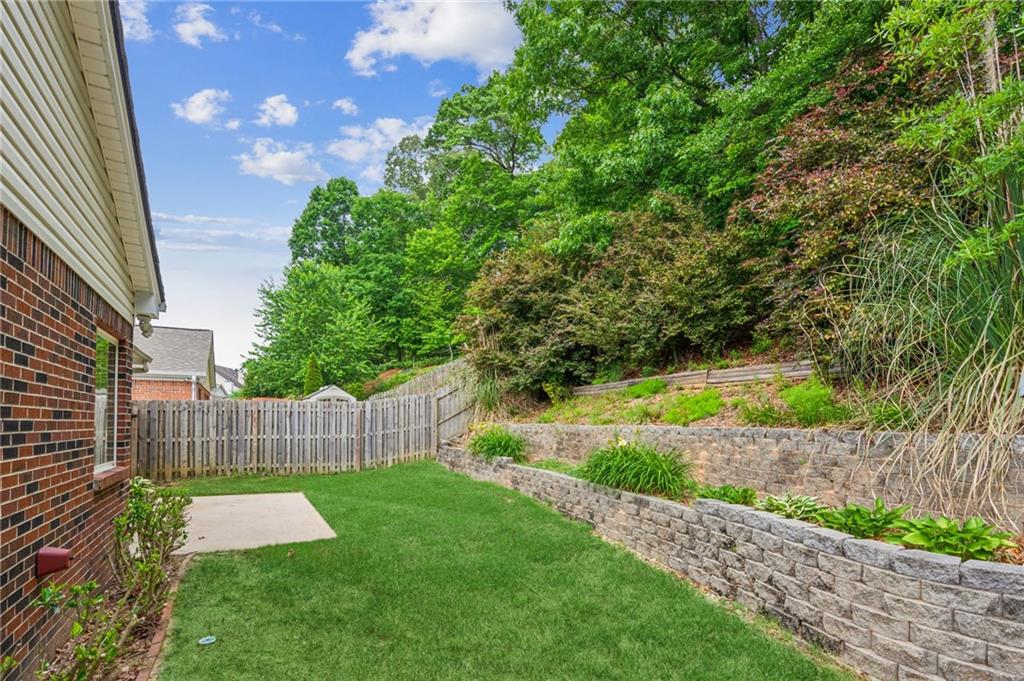 5601 Ashmoore Court