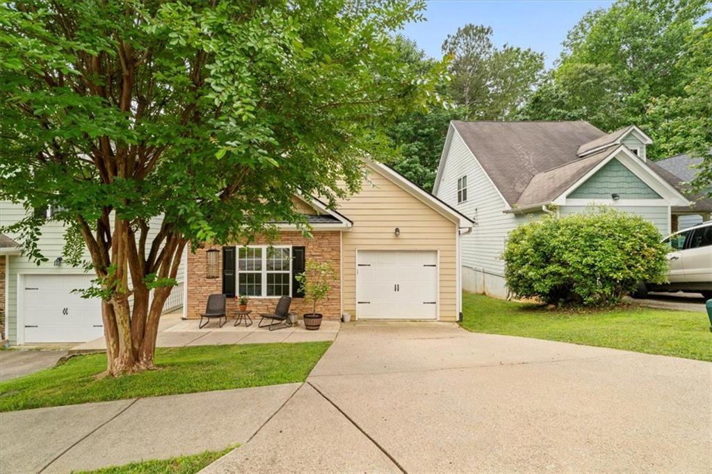 138 HOOD PARK Drive