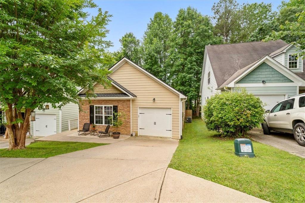 138 HOOD PARK Drive