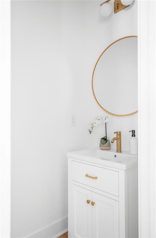 585 Federal Terrace SE