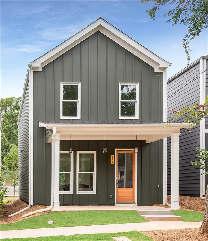 585 Federal Terrace SE