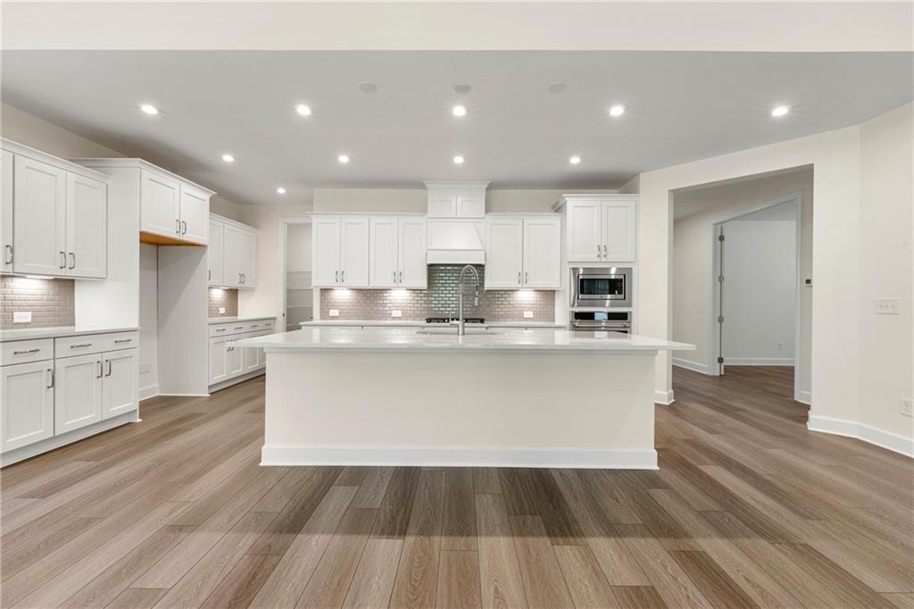 284 Geneva Way