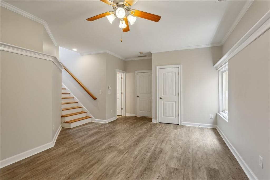 1316 EGAN Way