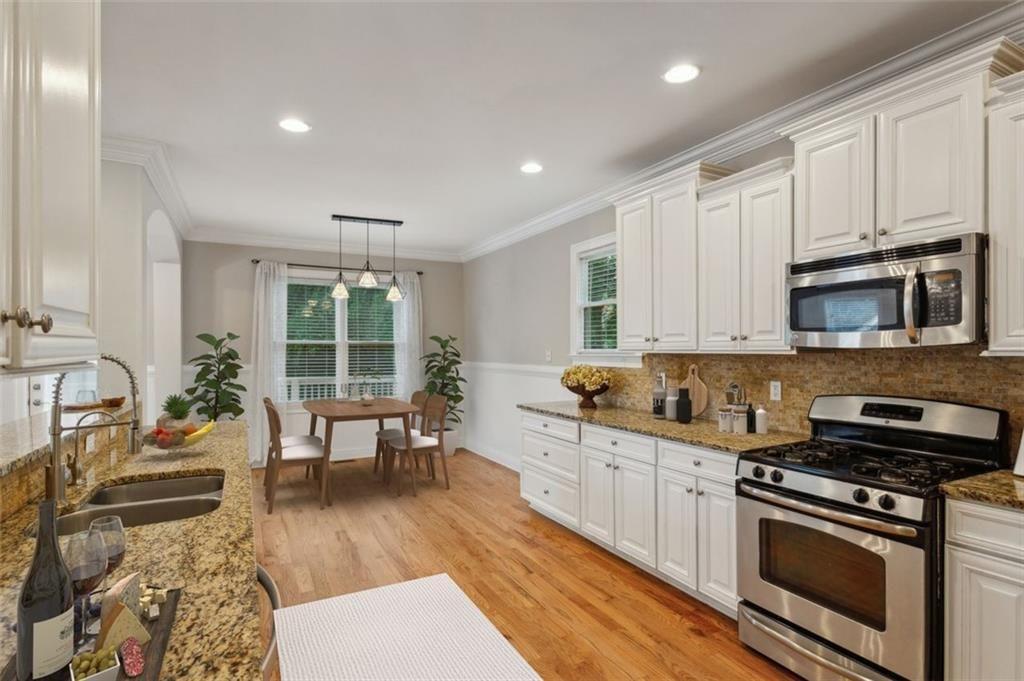 1316 EGAN Way