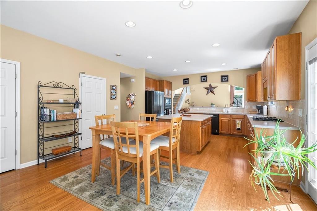 2757 Stockbridge Way