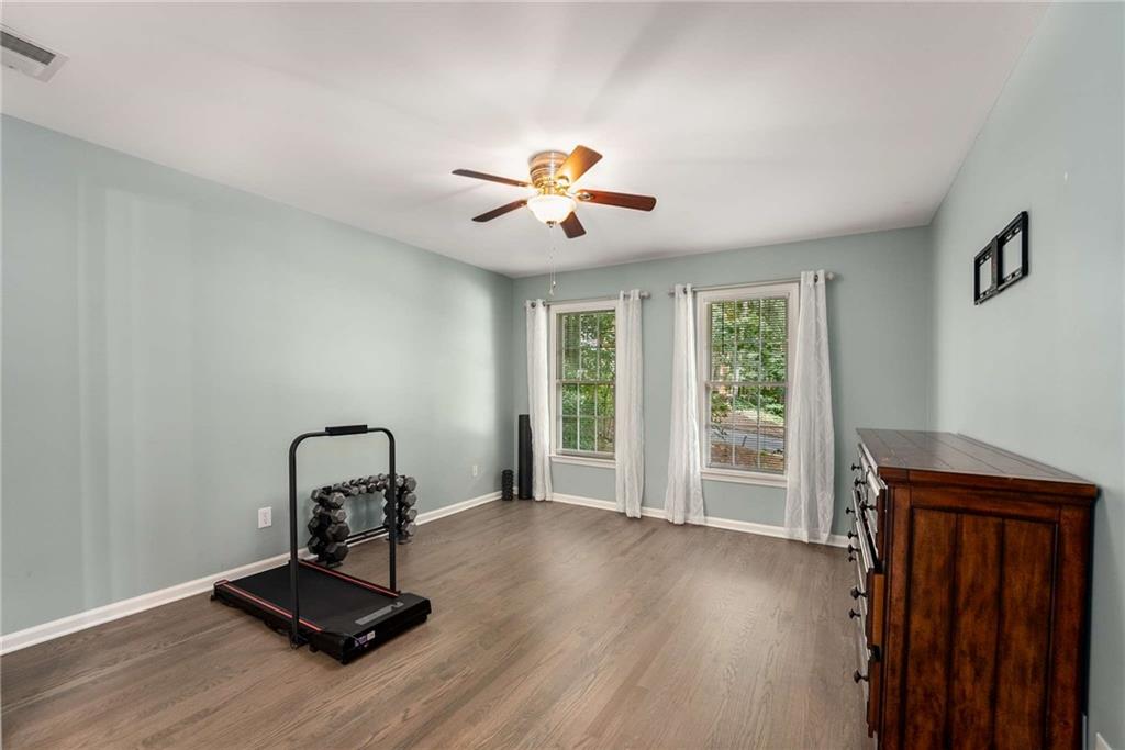 305 Highlands Trace