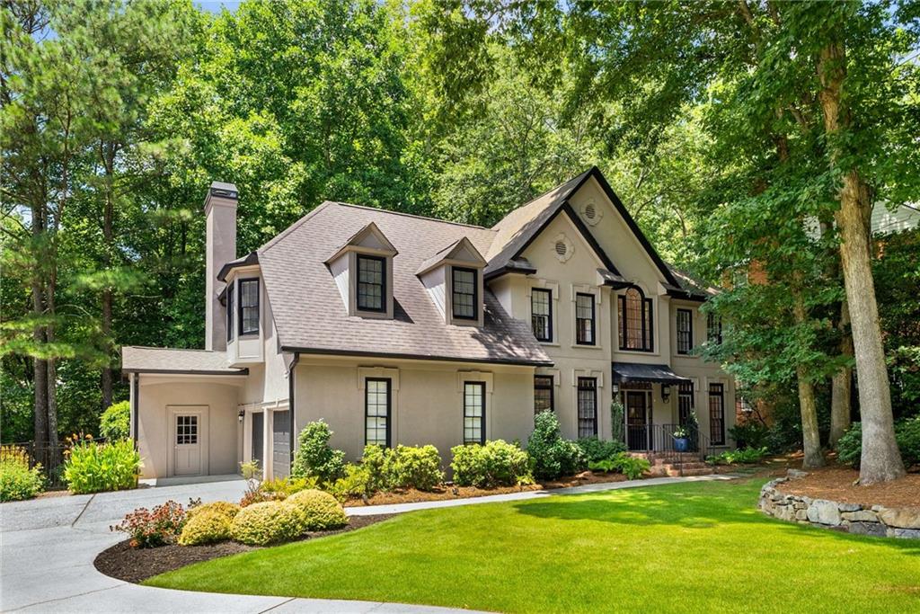 305 Highlands Trace