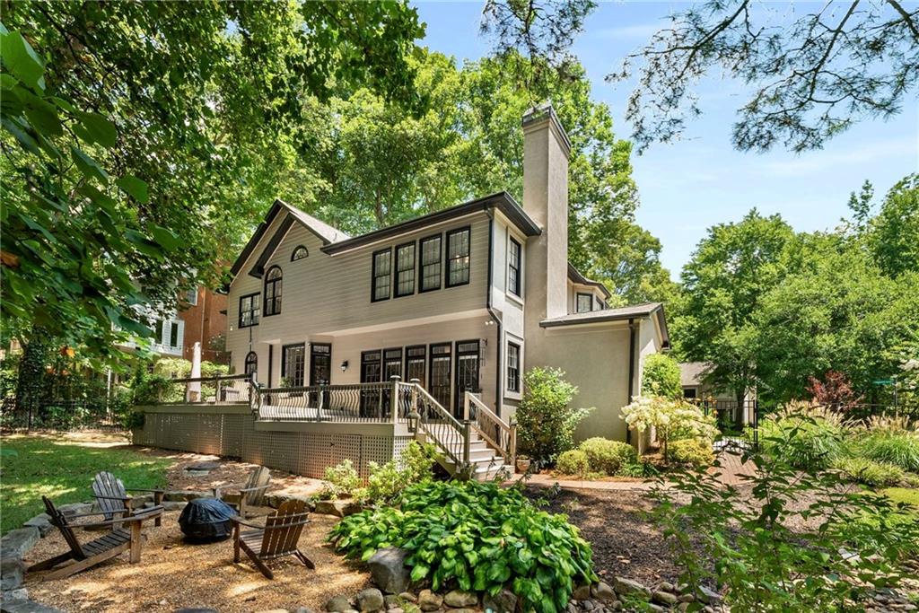 305 Highlands Trace