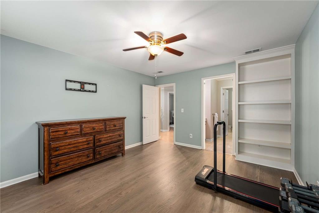 305 Highlands Trace