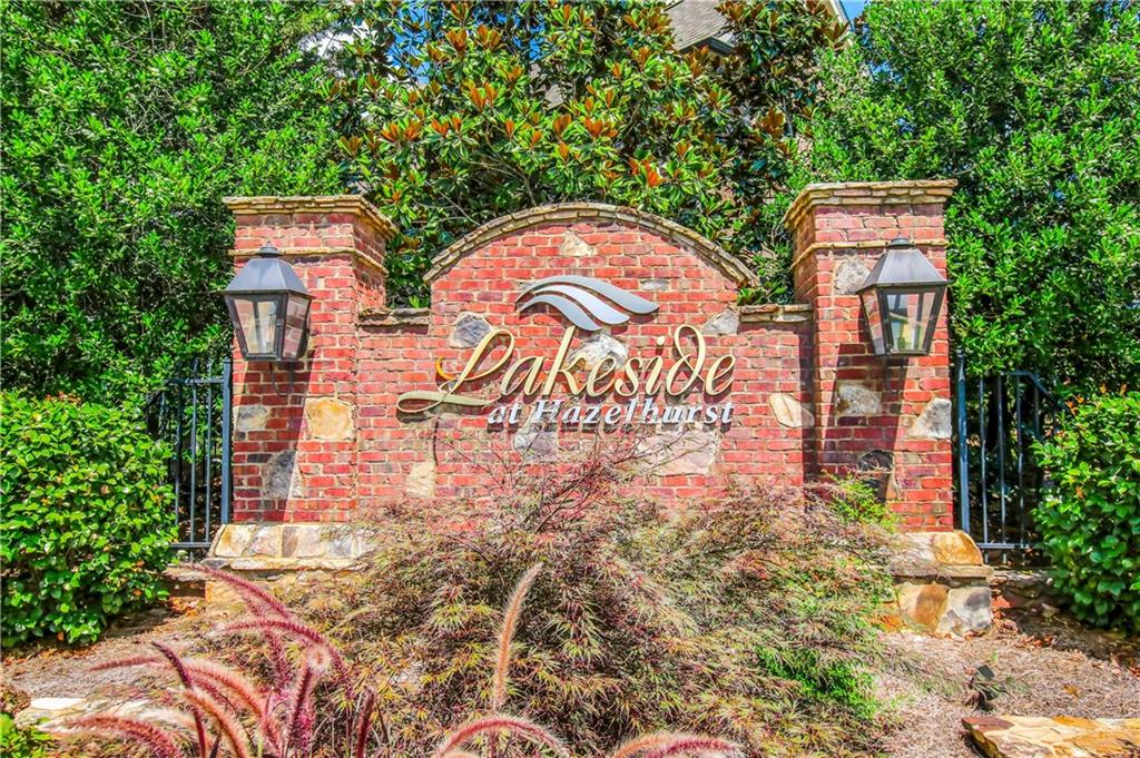 3950 Hazelhurst Lake Drive